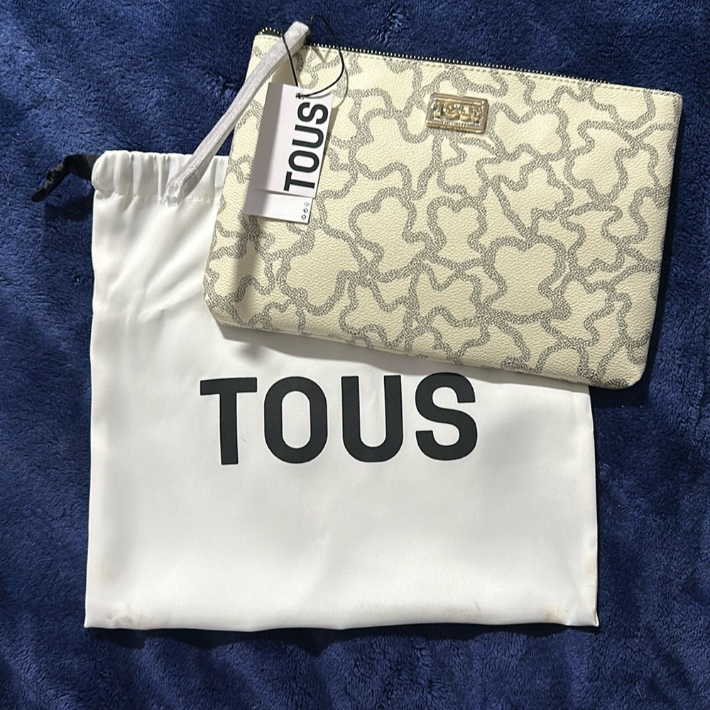 Tous Clutch